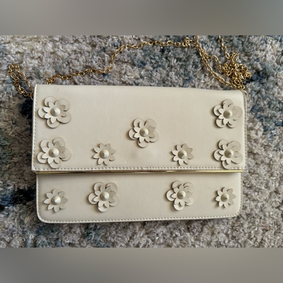Handbags - Floral Crossbody Clutch